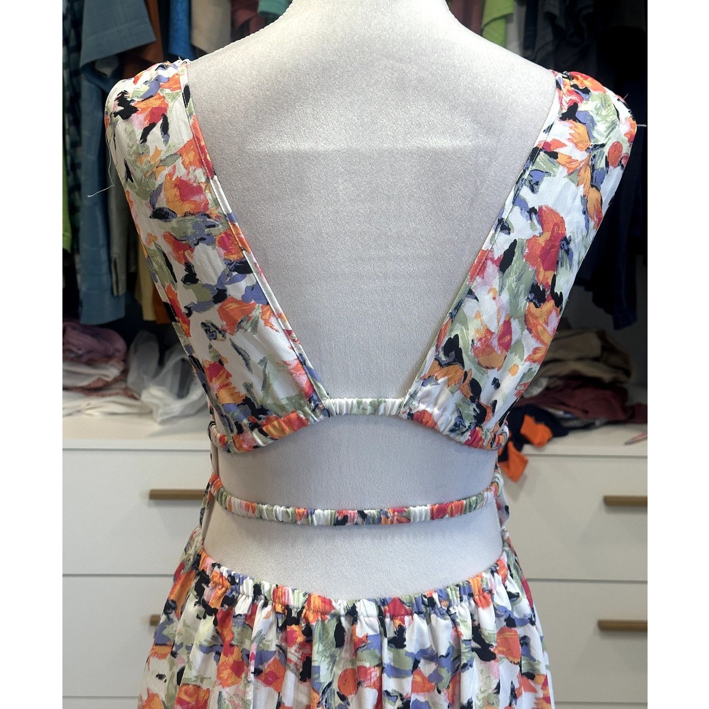 Other Vero Moda NWT S Sleeveless Floral Mini Dress Open Back NWT Size S / US 4 / IT 40 - 7 Thumbnail