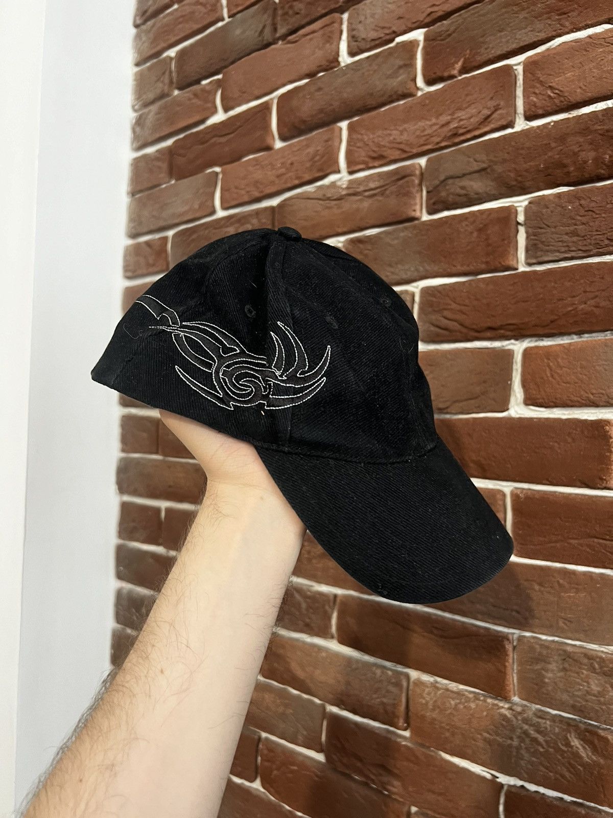 Tribal Streetwear Vintage Y2k 00s Tribal Rave Black Rock Metal Cap Hat Size ONE SIZE - 1 Thumbnail