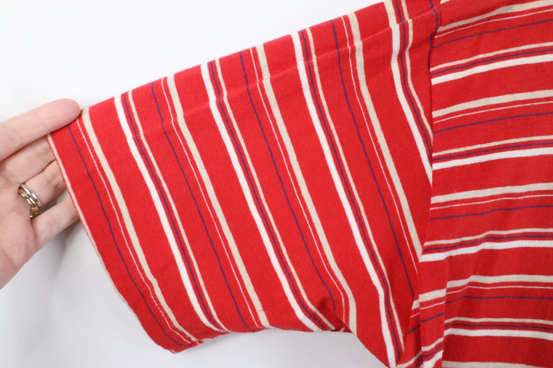 Vintage Vintage 70s 80s Streetwear Block Knit Golf Polo Shirt Red Size US L / EU 52-54 / 3 - 11 Thumbnail