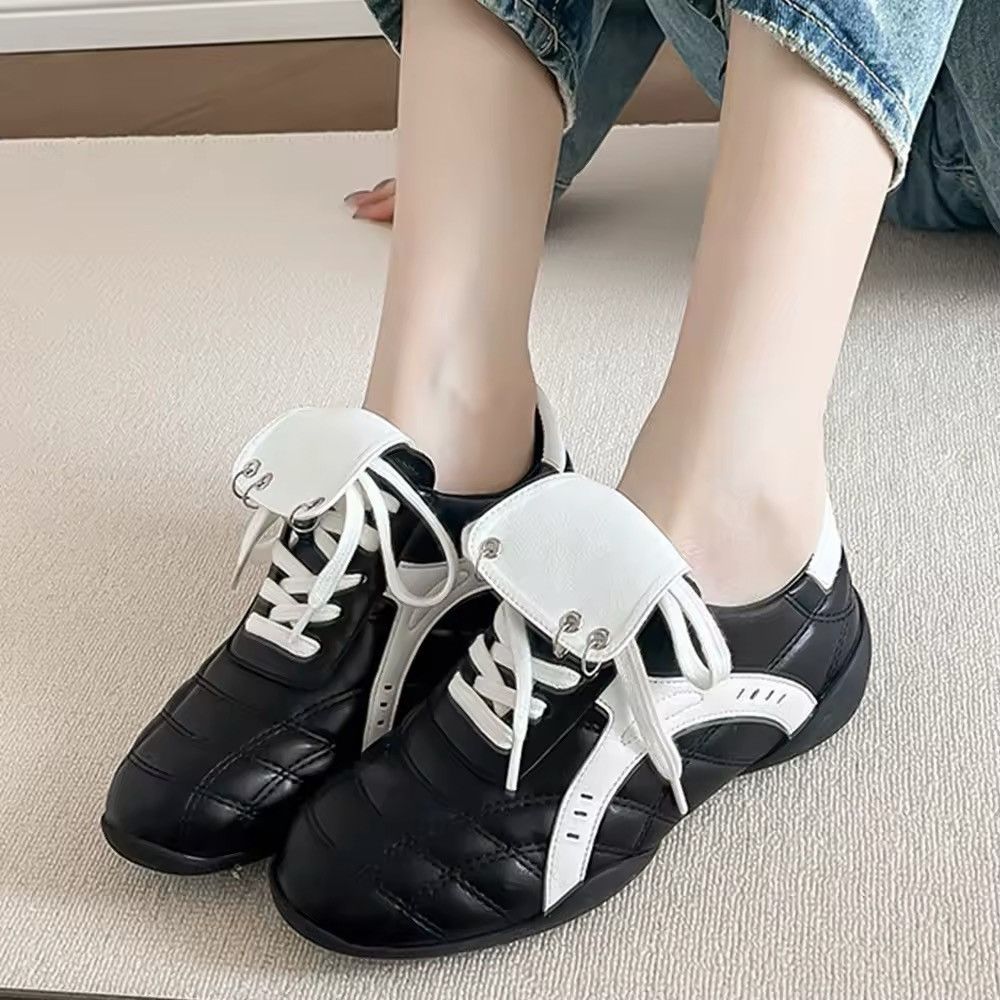 Other Streetwear Black White Football Style Sneakers Unisex Shoes Size US 7 / IT 37 - 3 Thumbnail
