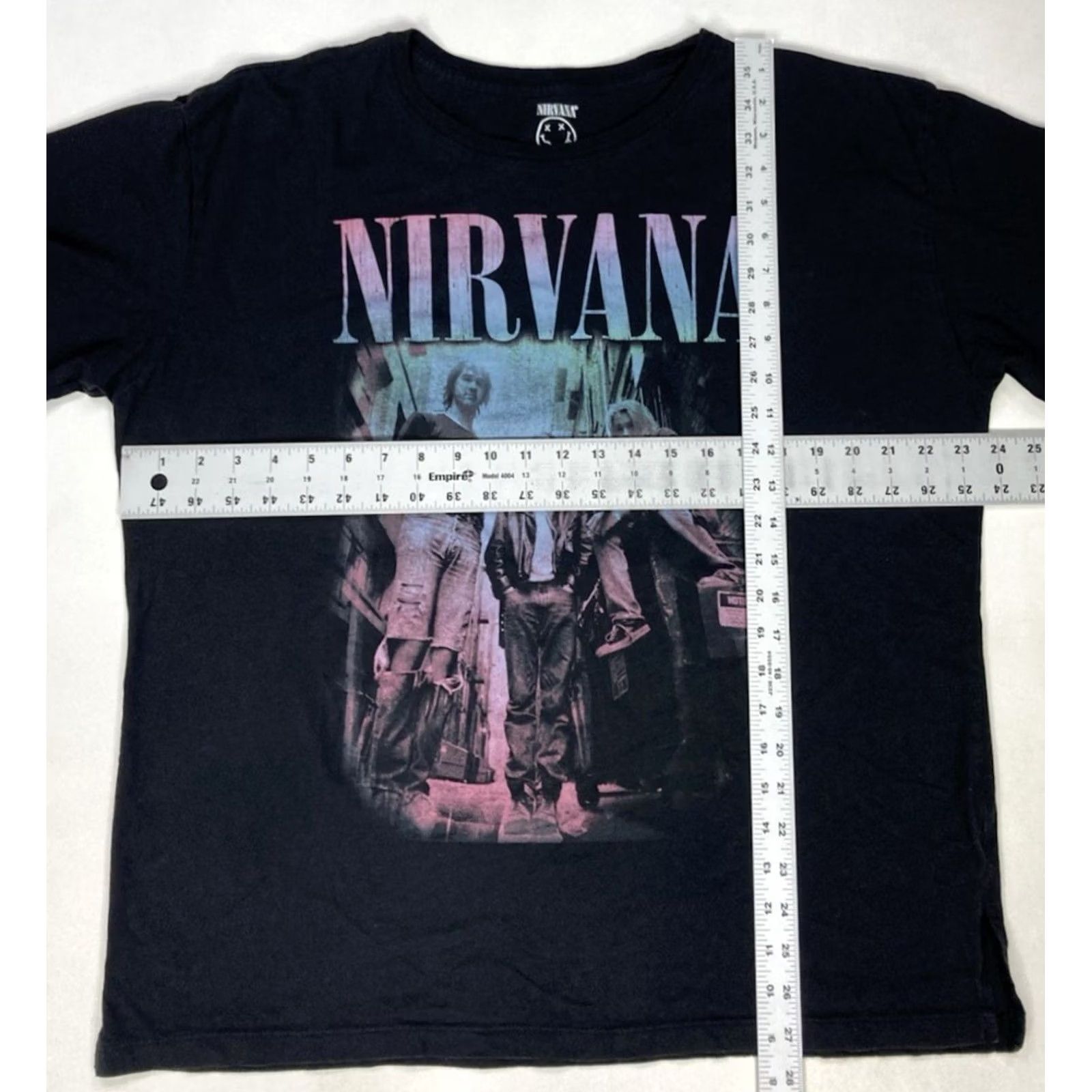 Etro VINTAGE Nirvana Graphic T-shirt Women Medium Oversized Short Sleeve Music Merch Retro Size M / US 6-8 / IT 42-44 - 6 Thumbnail