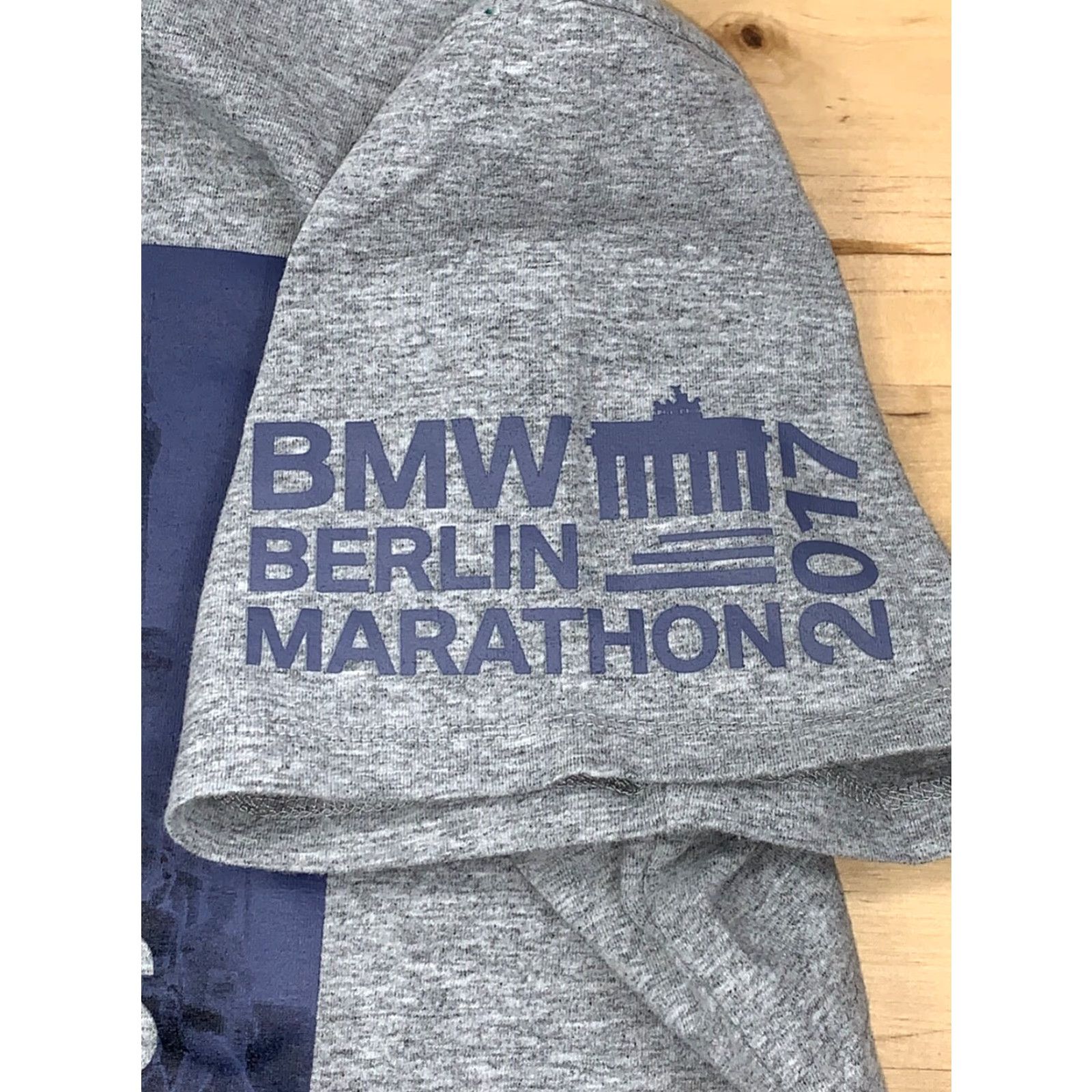 Adidas Adidas T-Shirt Womens Gray 2017 BMW Berlin Marathon Short Sleeve L Size L / US 10 / IT 46 - 5 Thumbnail