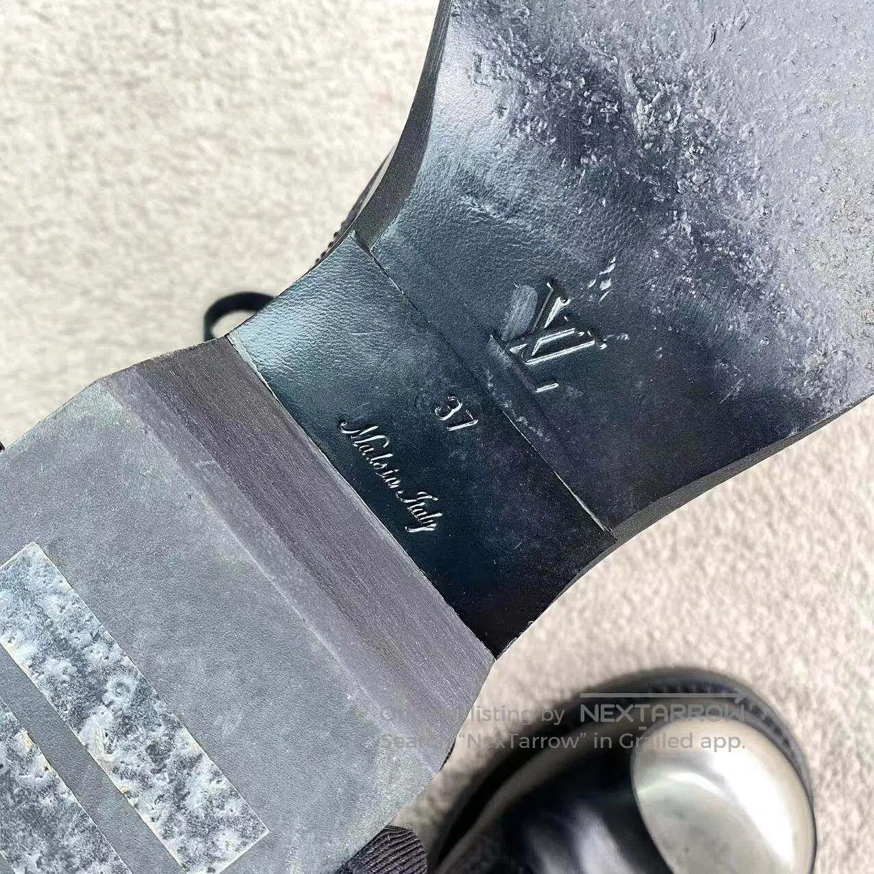 Louis Vuitton Louis Vuitton Round-toed booties with presbyoped heels| Size US 6.5 / IT 36.5 - 7 Thumbnail