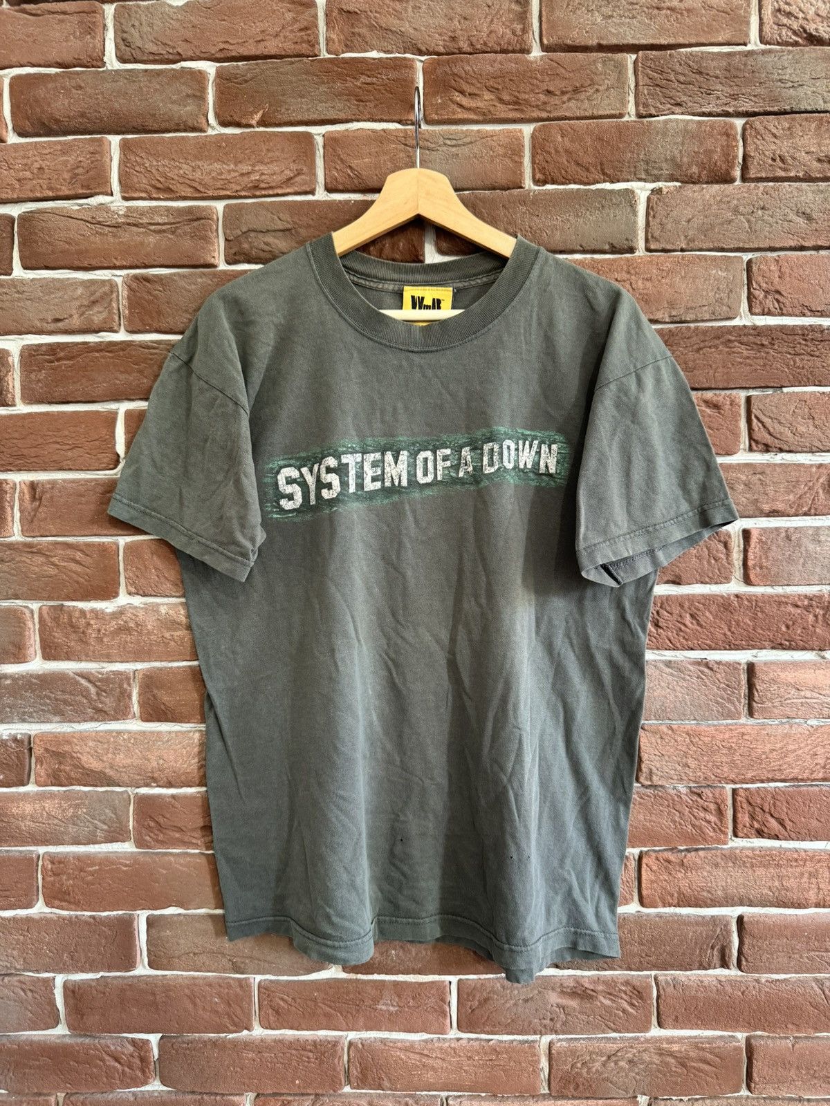 Band Tees Vintage 00s System Of A Down Toxicity Band T-shirt Nu Metal Size US M / EU 48-50 / 2 - 2 Thumbnail