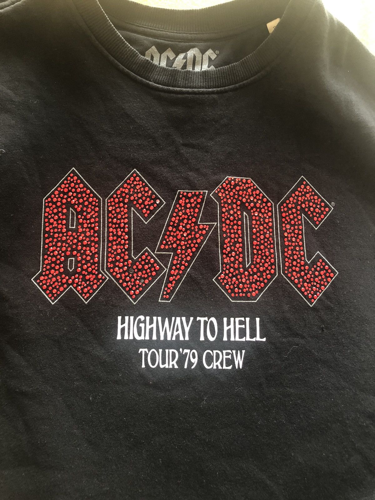 AC/DC × Vintage AC/DC HIGHWAY TO HELL TOUR 1979 CREWNECK SWEATSHIRT Size US S / EU 44-46 / 1 - 2 Thumbnail