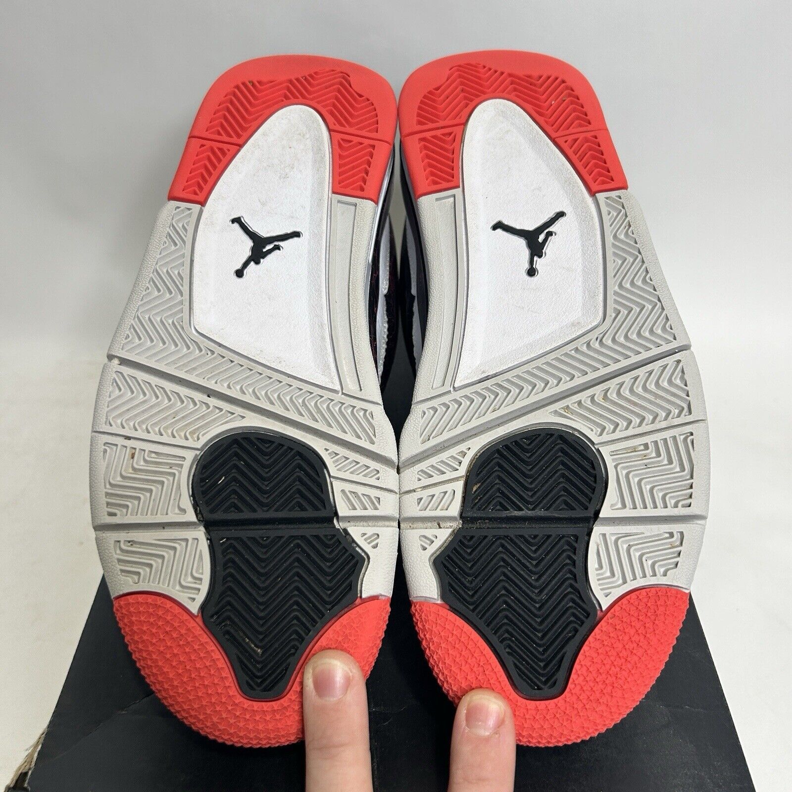 Nike Nike Air Jordan 4 Retro GS “Flight Nostalgia" 2024 Size US 8.5 / IT 38.5 - 8 Thumbnail