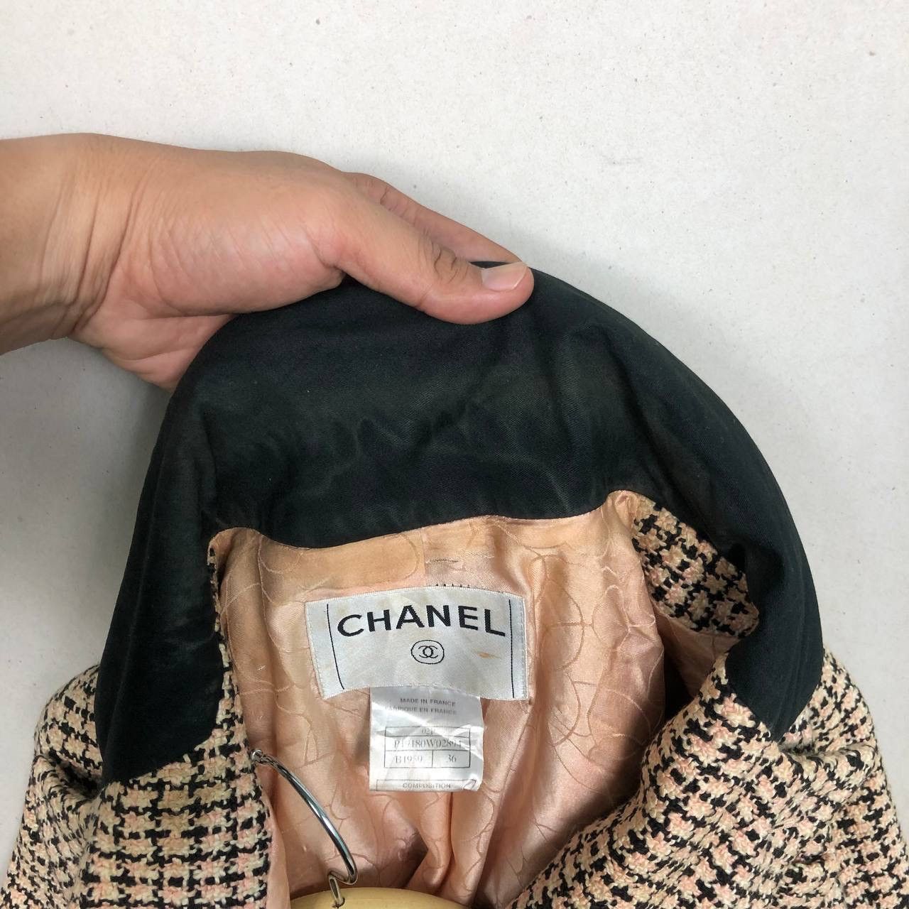 Chanel CHANEL Vintage 90s Pink Black Tweed Blazer FR36 Luxury Size XS / US 0-2 / IT 36-38 - 8 Thumbnail