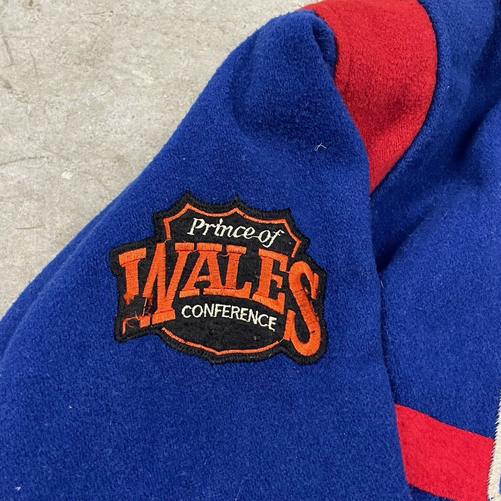 Nutmeg Vintage 90s Nutmeg New York Rangers Hockey NHL Bomber Jacket Size US XL / EU 56 / 4 - 3 Thumbnail