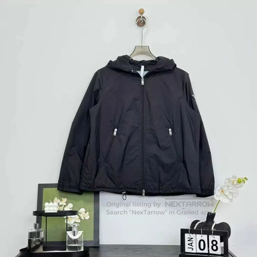 Prada prada black hooded zip-up cotton jacket. Size US M / EU 48-50 / 2 - 1 Thumbnail