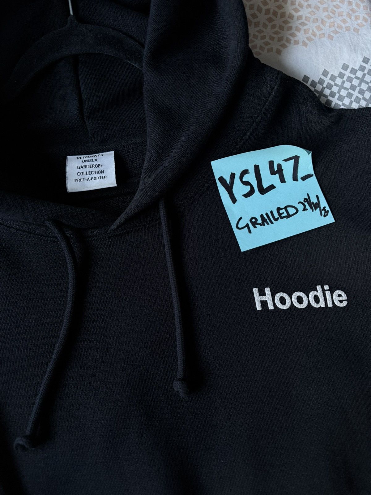 Vetements DEFINITION HOODIE Size US L / EU 52-54 / 3 - 4 Thumbnail