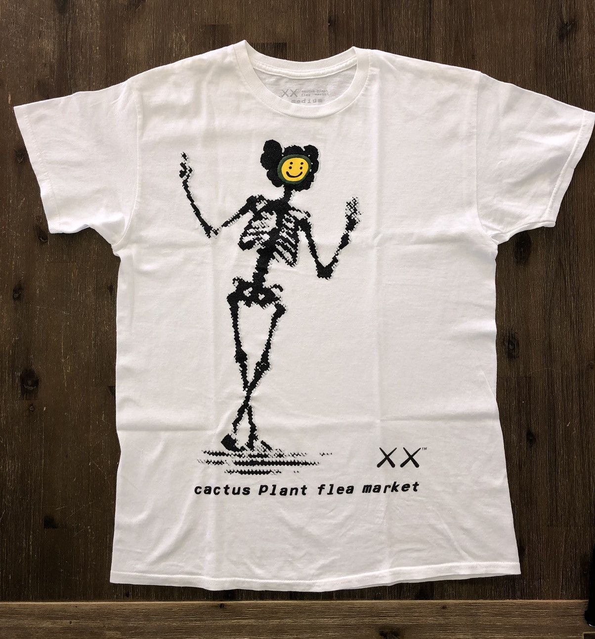 KAWS × Cactus Plant Flea Market T-shirt ○関税・送料無料○ $_12.JPG?set_id=880000500F