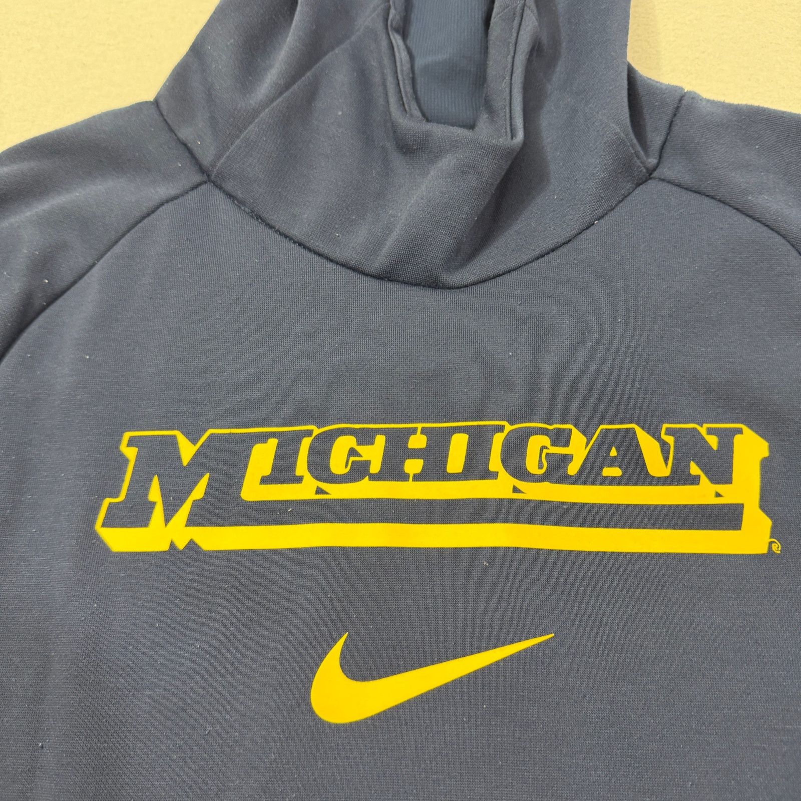 Nike Nike Michigan Wolverines Hoodie Men's Large Blue Yellow Size US L / EU 52-54 / 3 - 3 Thumbnail