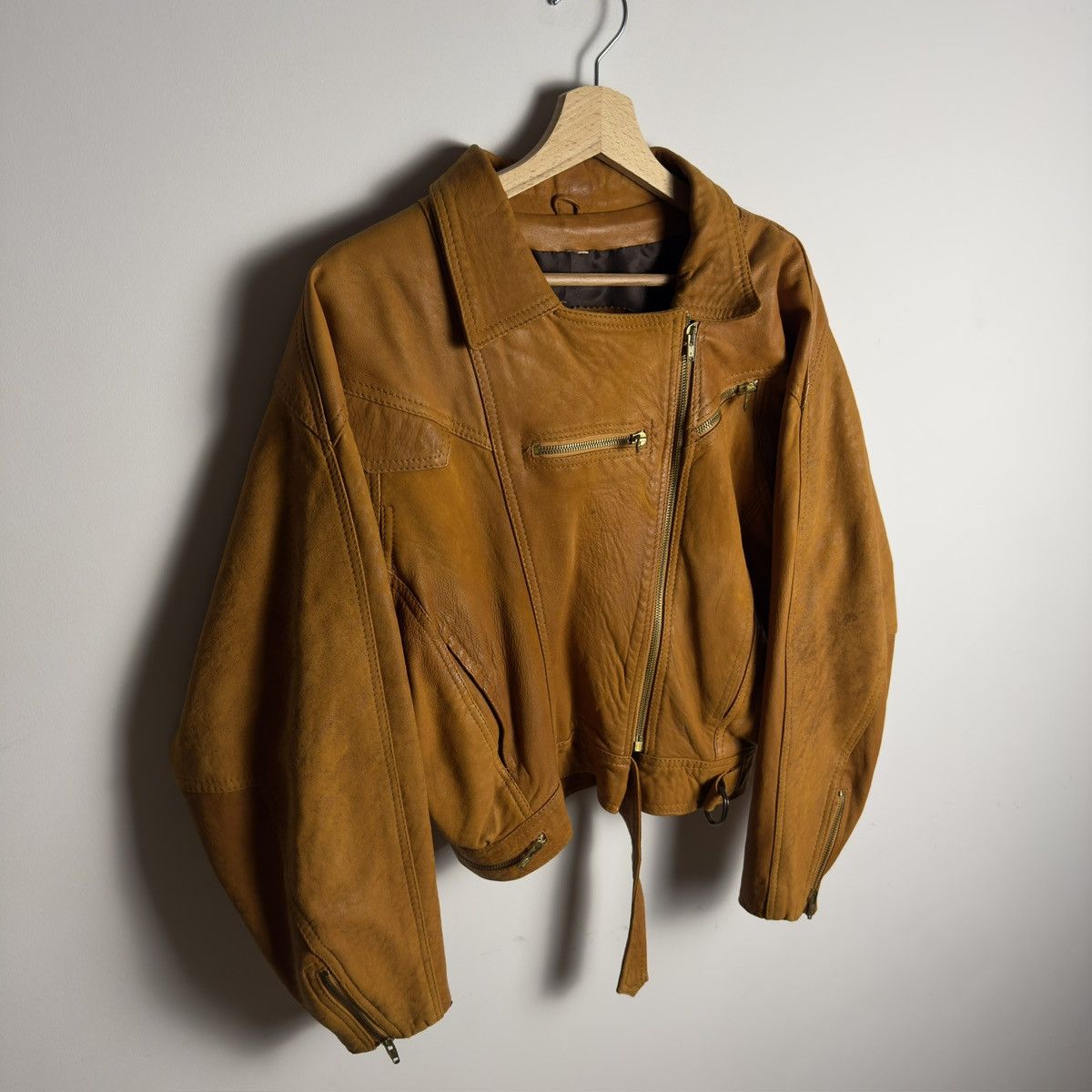 AMI Ami Londnon Vintage Biker Leather Jacket Size M / US 6-8 / IT 42-44 - 2 Thumbnail