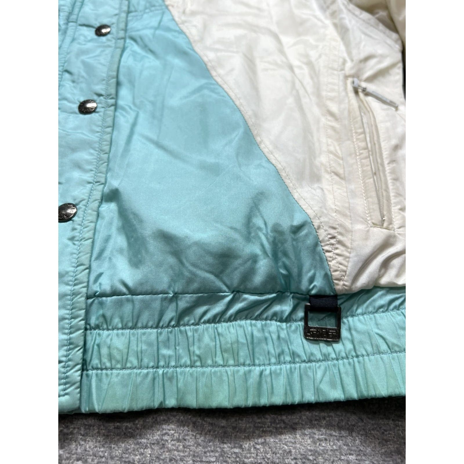 Spyder VINTAGE Spyder Ski Jacket Thinsulate Lite Entrant 90s Style With Hood Ladies 12 Jacket Coat Skiing Blue Nylon Zipped Pockets Mens Womens Boys Girls Size US L / EU 52-54 / 3 - 4 Thumbnail