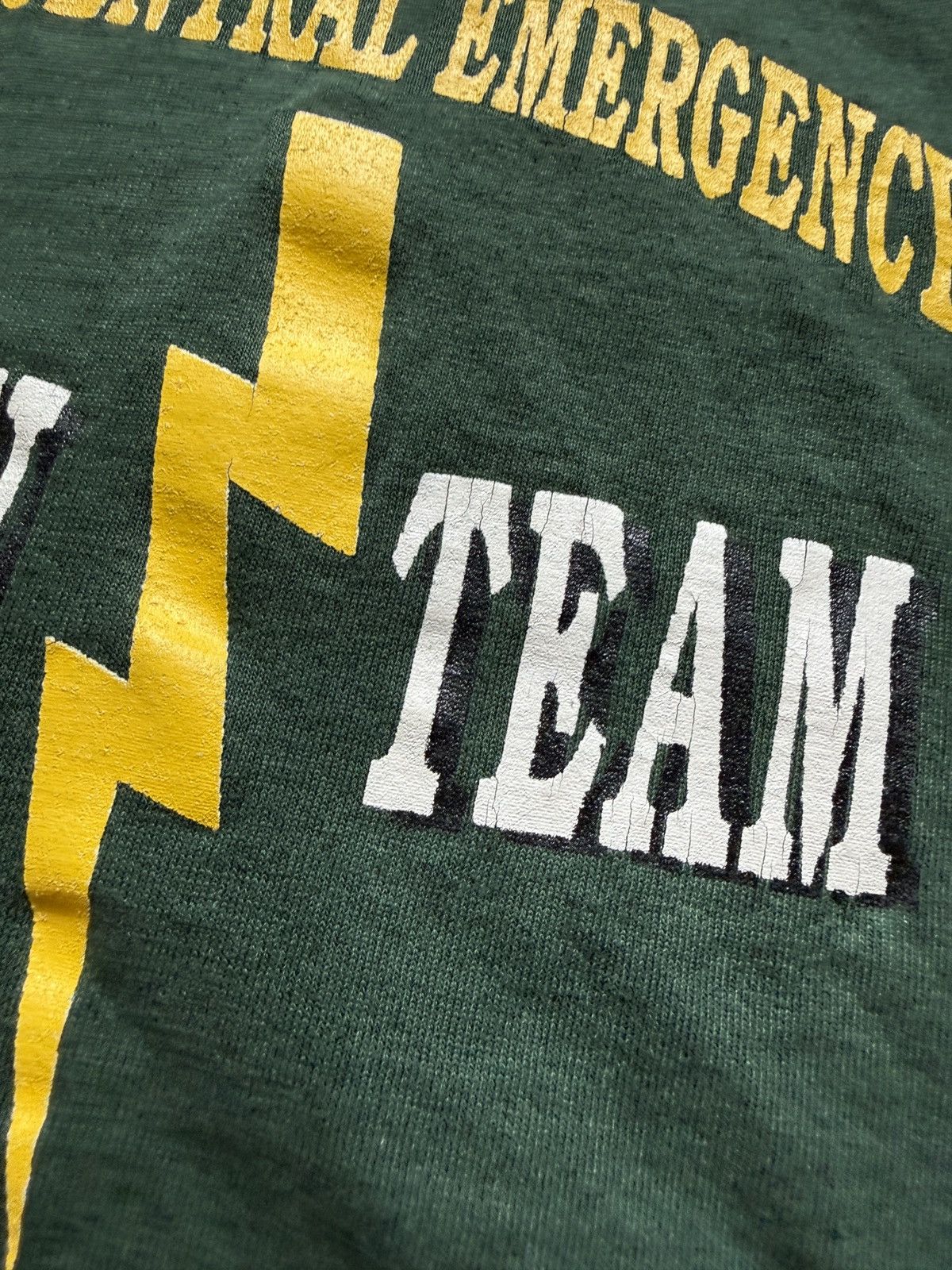 Vintage Vintage 90s Green Team Employment Project Graphic Tee Size US XL / EU 56 / 4 - 3 Thumbnail