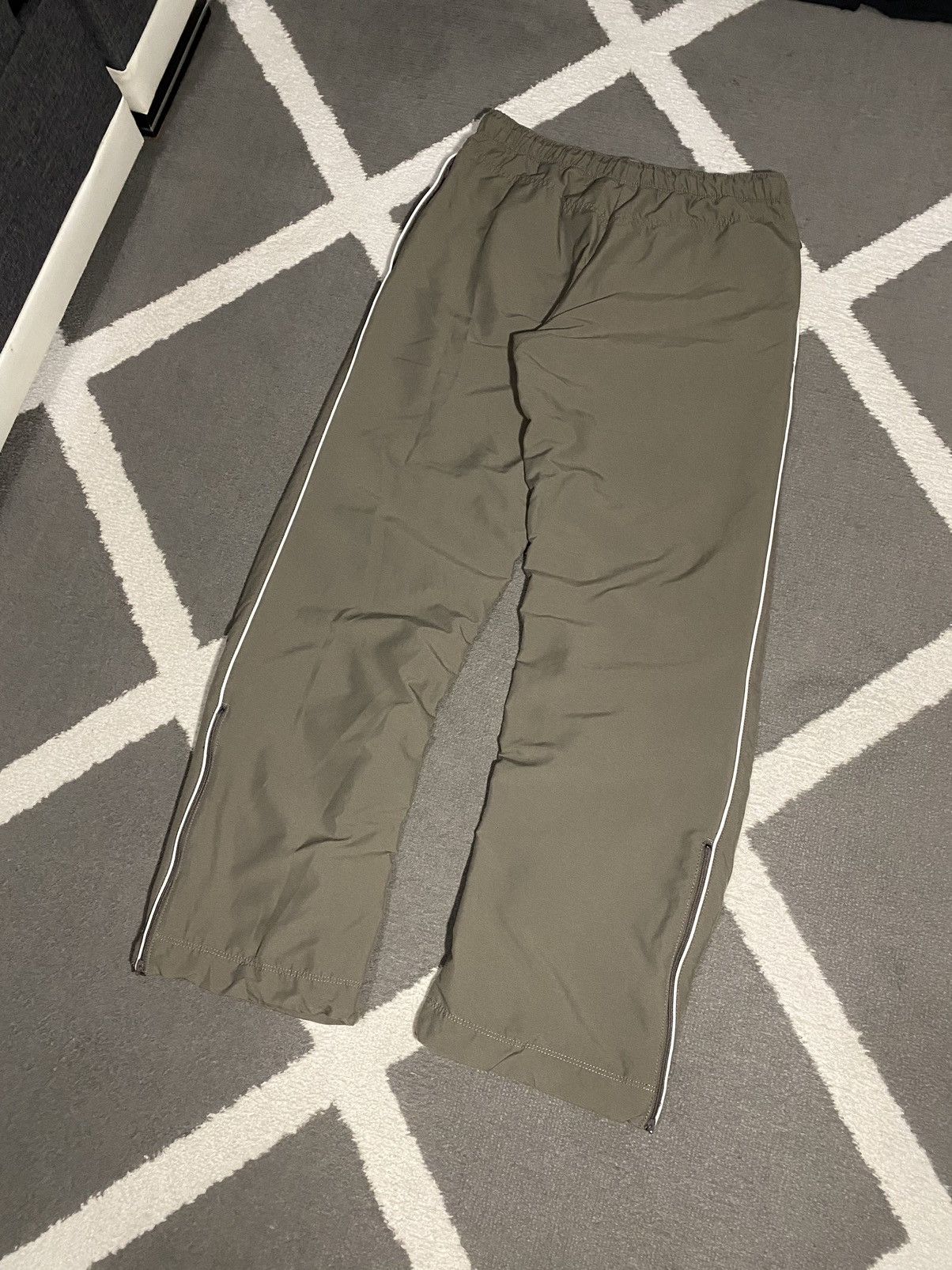 Nike × Vintage Vintage 00’s Nike Double Swoosh light khaki Sweatpants Y2K Size 25" / US 0 / IT 36 - 10 Thumbnail