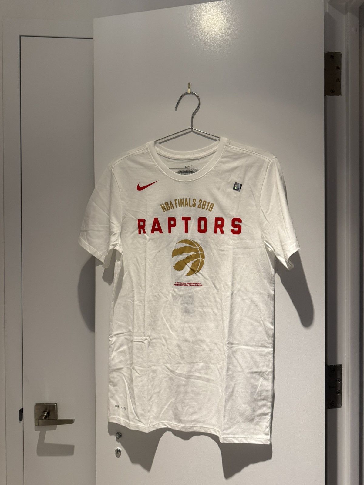 Nike Kyle Lowry Raptors Championship Tee Size US M / EU 48-50 / 2 - 1 Thumbnail
