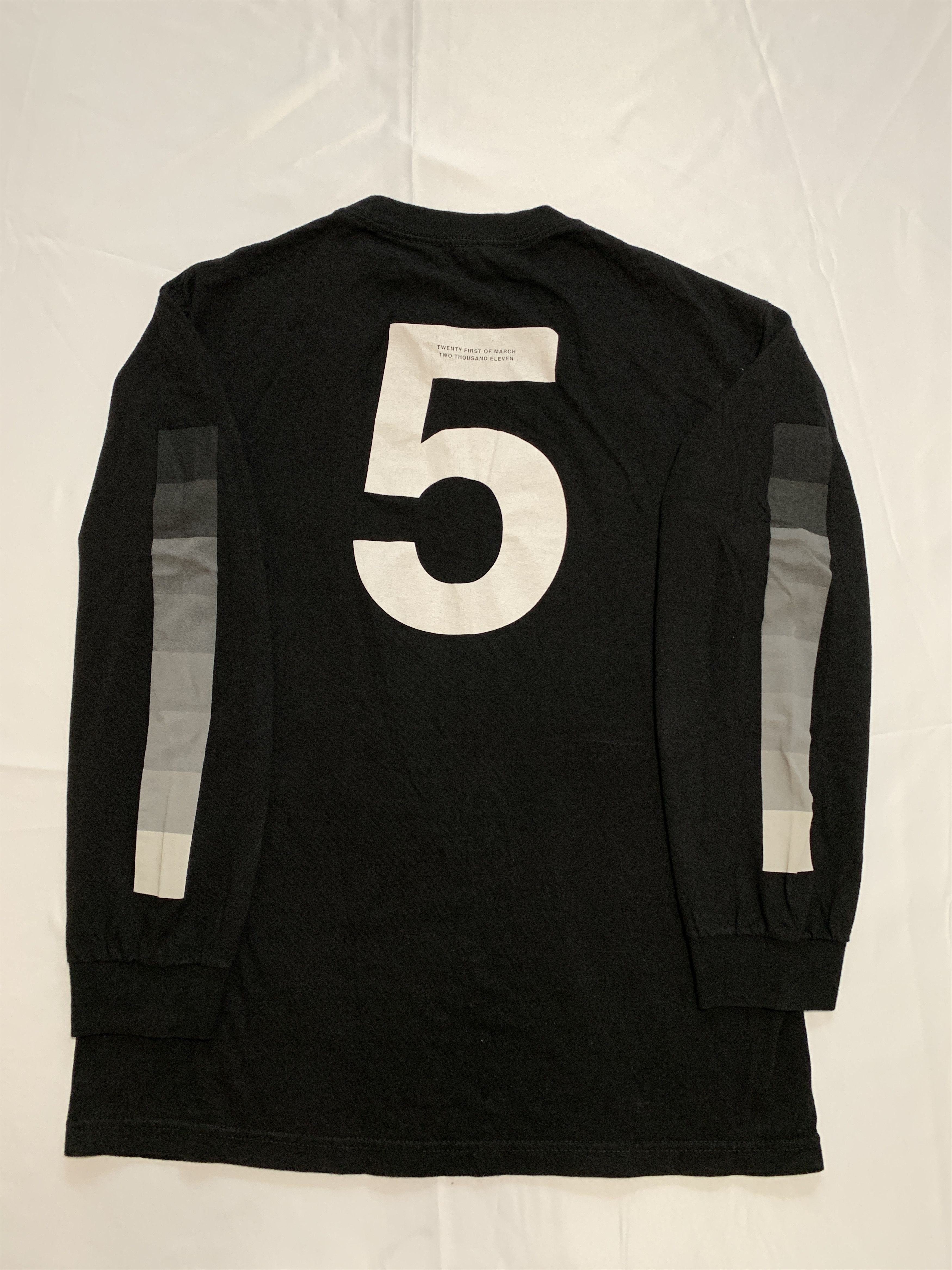 The Weeknd THE WEEKND HOUSE OF BALLOONS 5 YEAR ANNIVERSARY LONG SLEEVE Size US L / EU 52-54 / 3 - 2 Thumbnail
