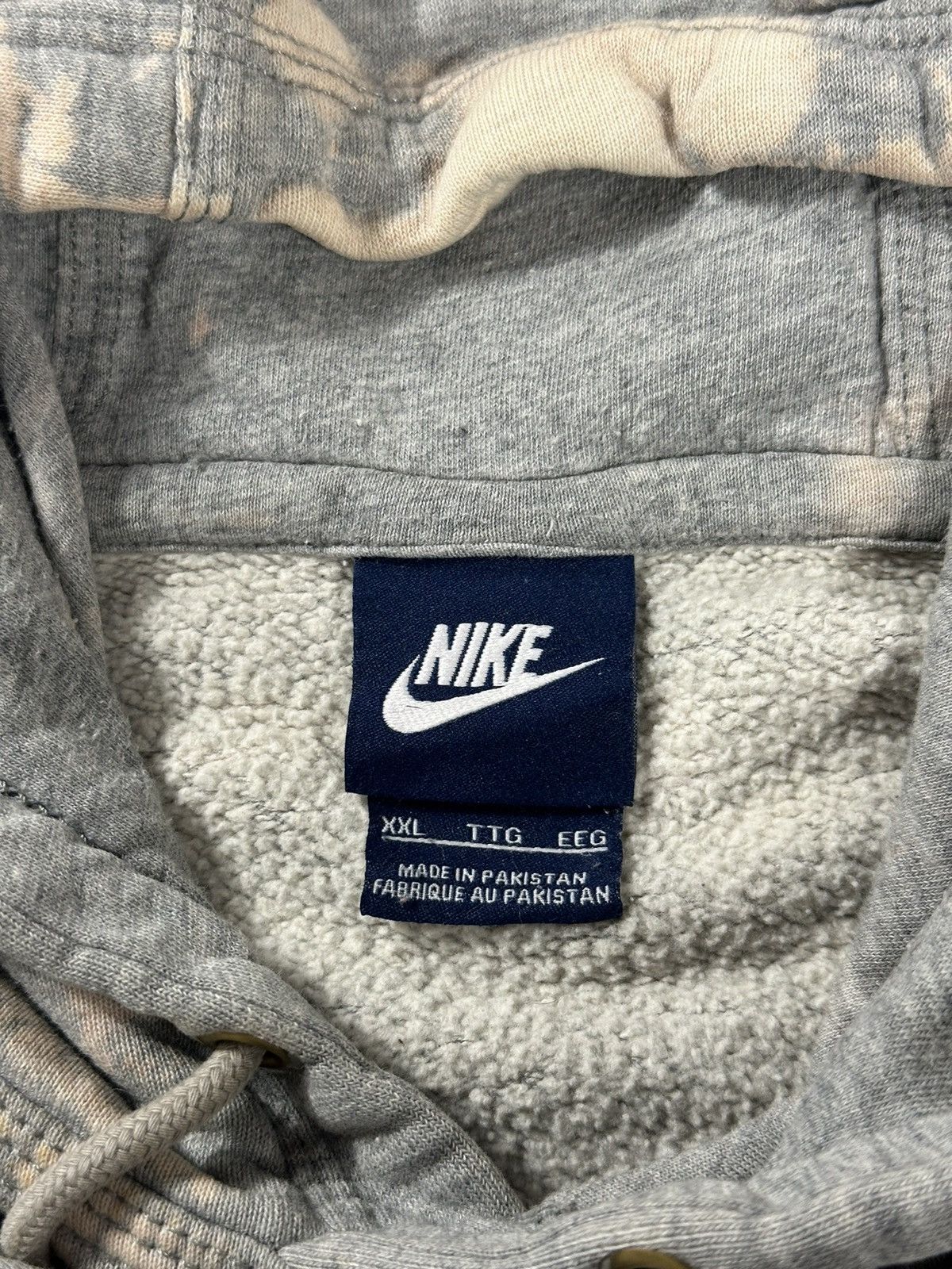 Nike Vintage Nike Bleach Tie Dye Custom Hoodie Size US XXL / EU 58 / 5 - 4 Thumbnail