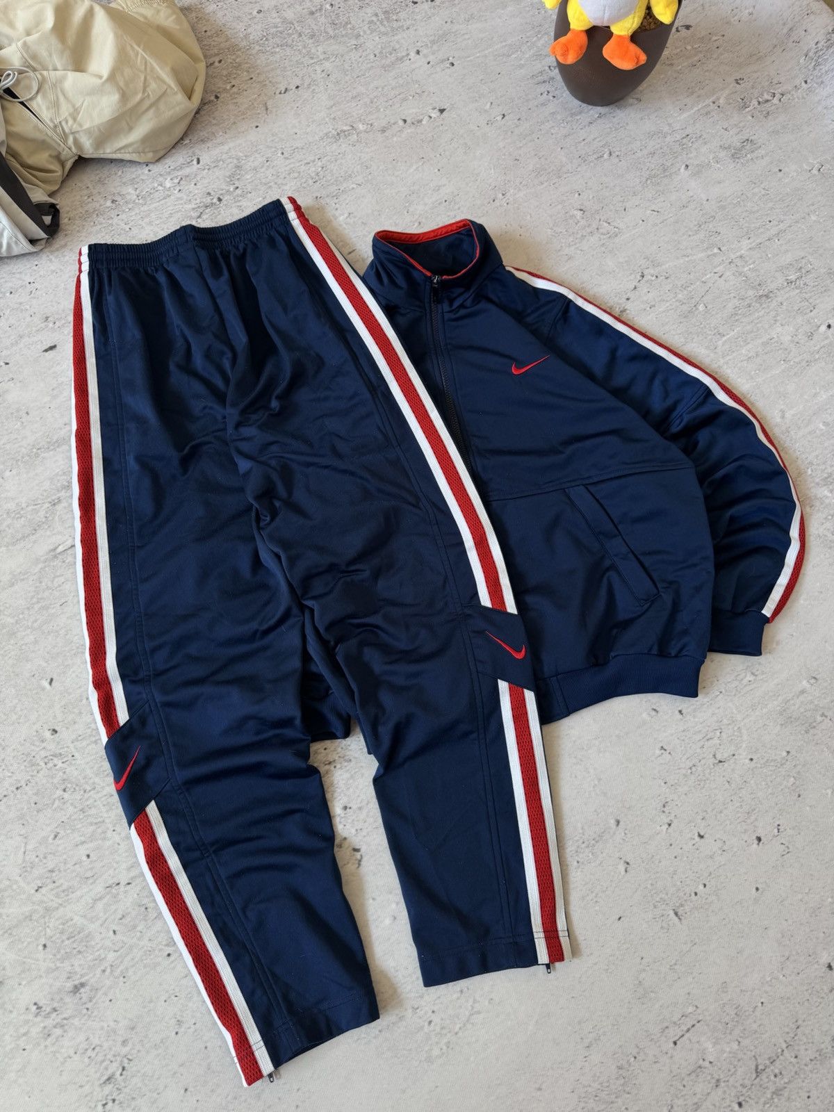Nike × Vintage NIKE VINTAGE BASIC LOGO OVERSIZE BAGGY TRACK SUIT FIT Size US S / EU 44-46 / 1 - 1 Thumbnail