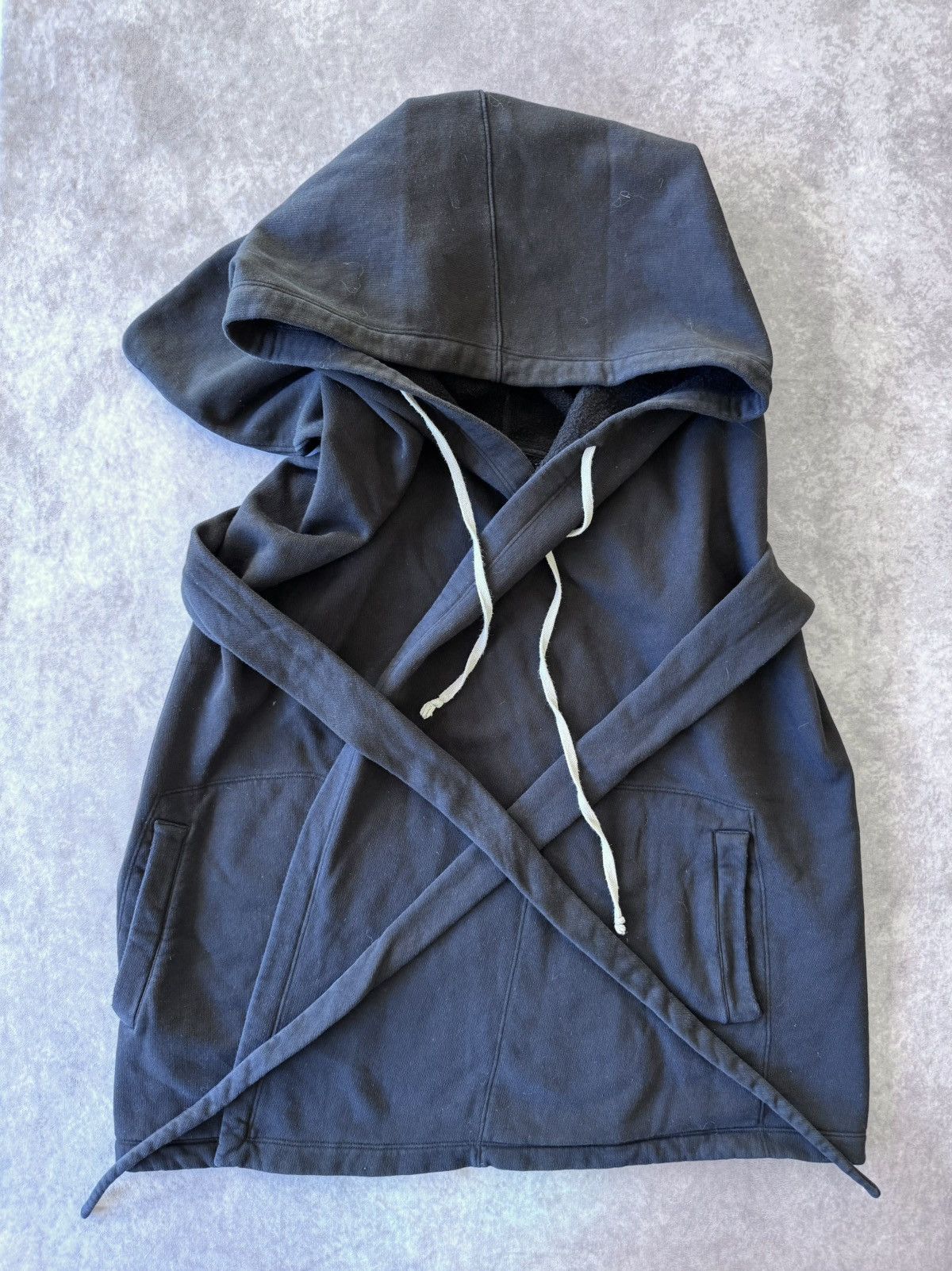 Rick Owens × Rick Owens Drkshdw Rick Owens DRKSHDW Tie Sleeveless Sweatshirt Size US XL / EU 56 / 4 - 1 Thumbnail