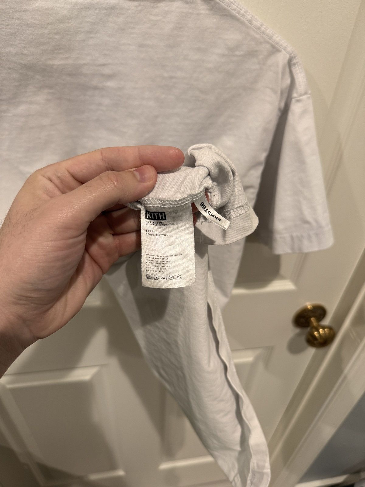 Kith Kith Carpe Diem Small Box Logo Tee size S (fits M) Size US M / EU 48-50 / 2 - 8 Thumbnail