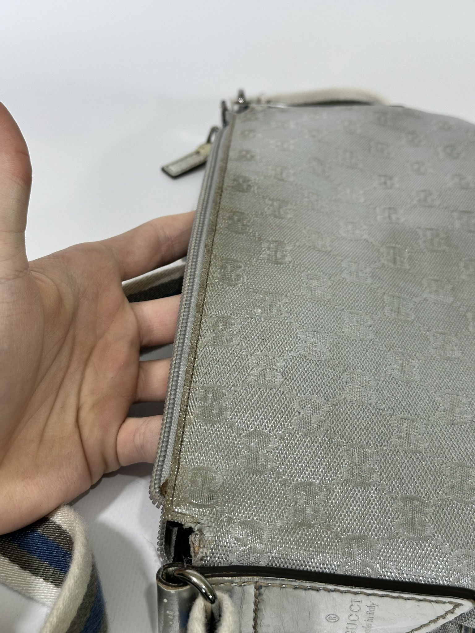 Gucci Gucci Messenger Bag GG Monogram Shiny Silver Leather Canvas Size ONE SIZE - 17 Thumbnail