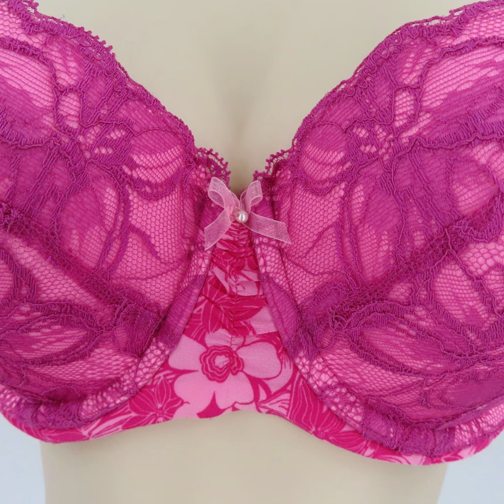 Victoria's Secret Victoria's Secret Balconet Bra 36C Pink Floral Lace Padded Underwire Bow Womens Size ONE SIZE - 3 Thumbnail