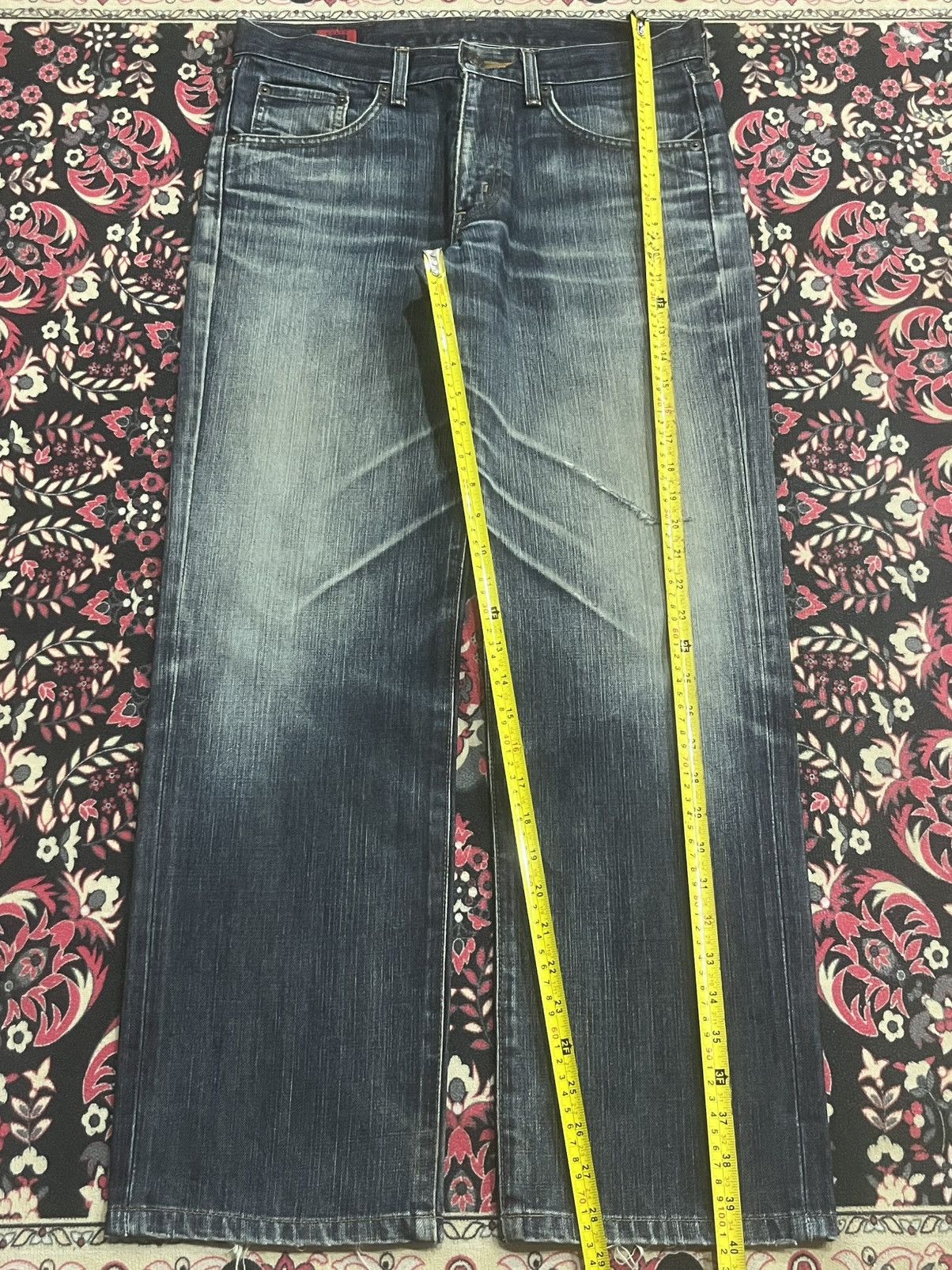 Edwin Edwin 503ZZ Dark Blue Faded Whisker Ripped Straight Leg Jean Size US 31 - 12 Thumbnail