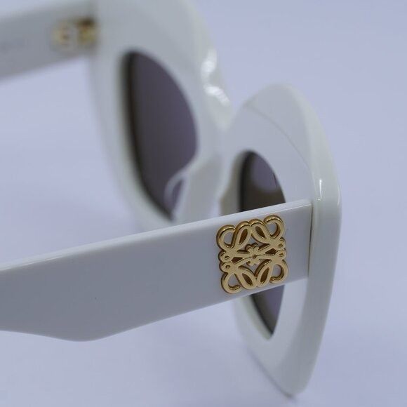 Loewe Loewe LW40127I 25E Sunglasses Ivory Cat Eye Frame, Brown Size ONE SIZE - 6 Thumbnail