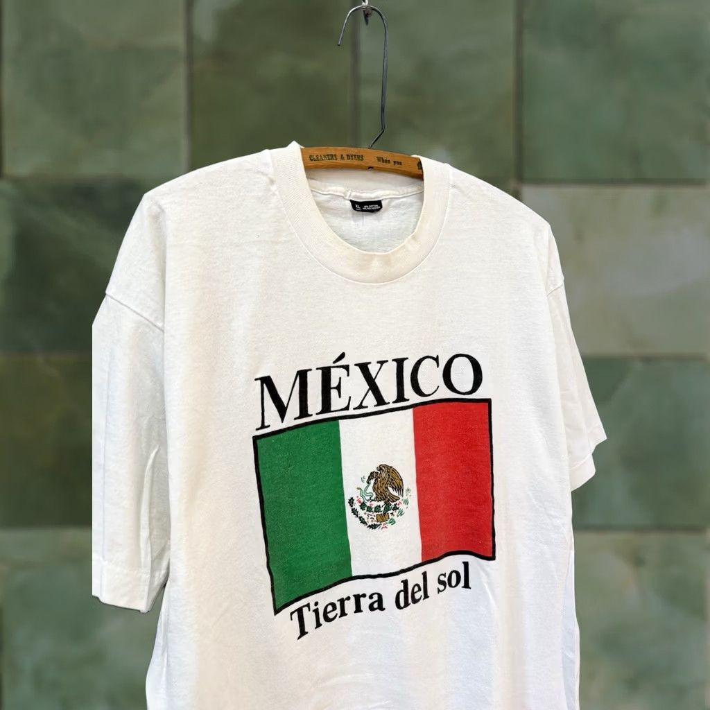 Vintage VINTAGE Mexico Tierra Del Sol White Flag Tee Shirt XL Men Size US XL / EU 56 / 4 - 1 Thumbnail