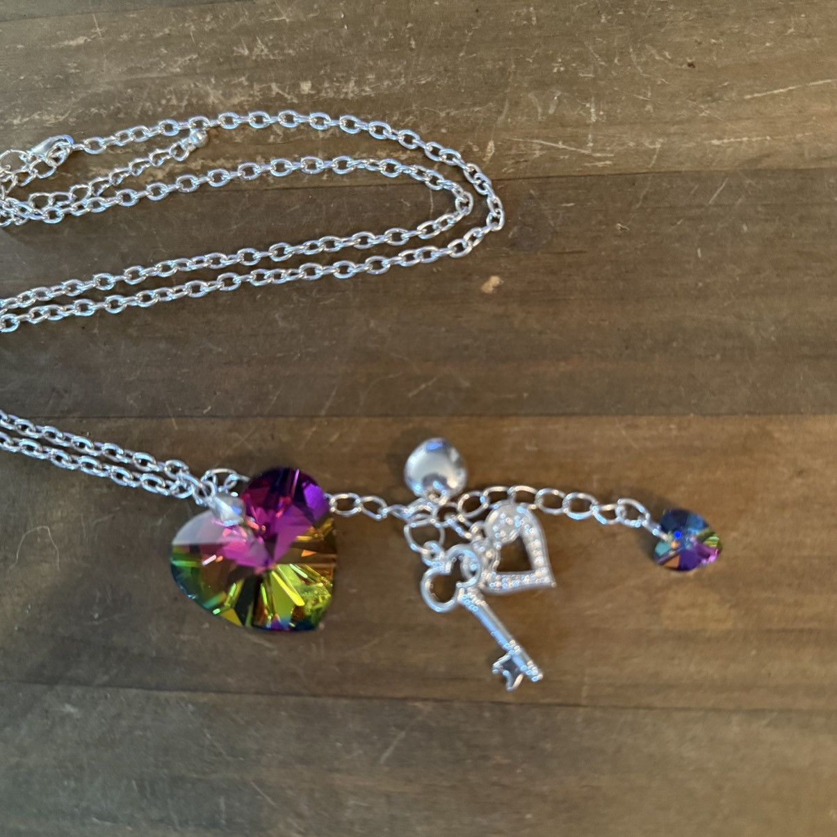 Other Long silver tone prism heart pendant tassel necklace Size ONE SIZE - 3 Thumbnail