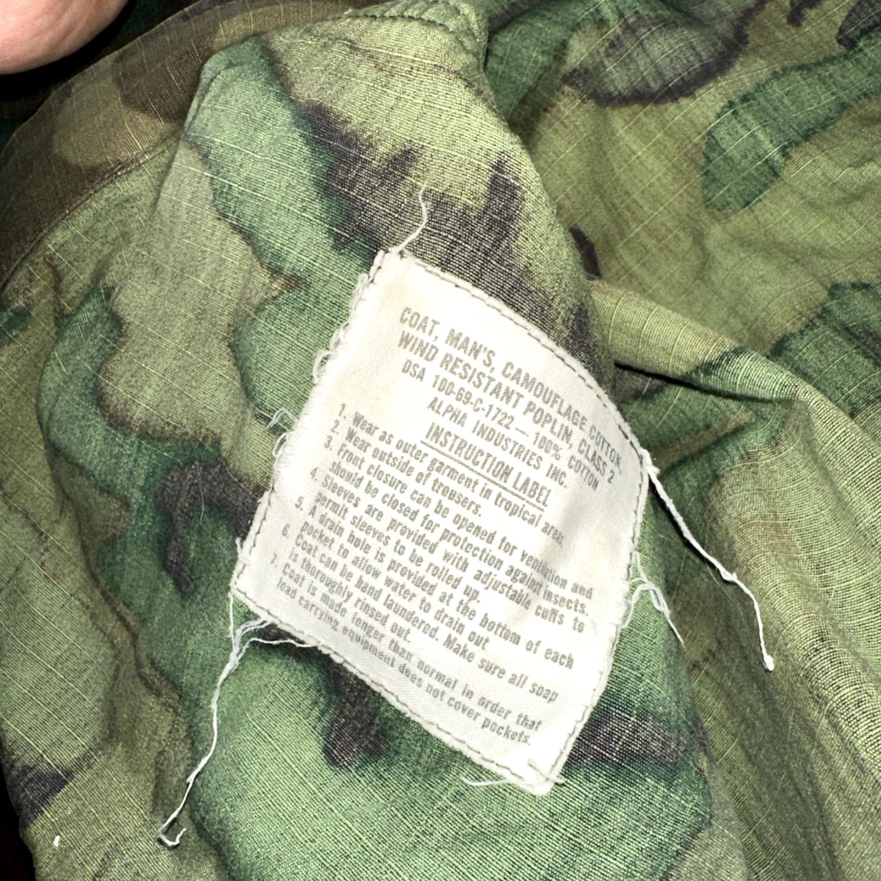 Vintage VINTAGE Alpha Corp USMC 1968 Military Camouflage Wind-Resistant Poplin Coat Jacket Small Camo Mens 60s 1960s Size US S / EU 44-46 / 1 - 5 Thumbnail