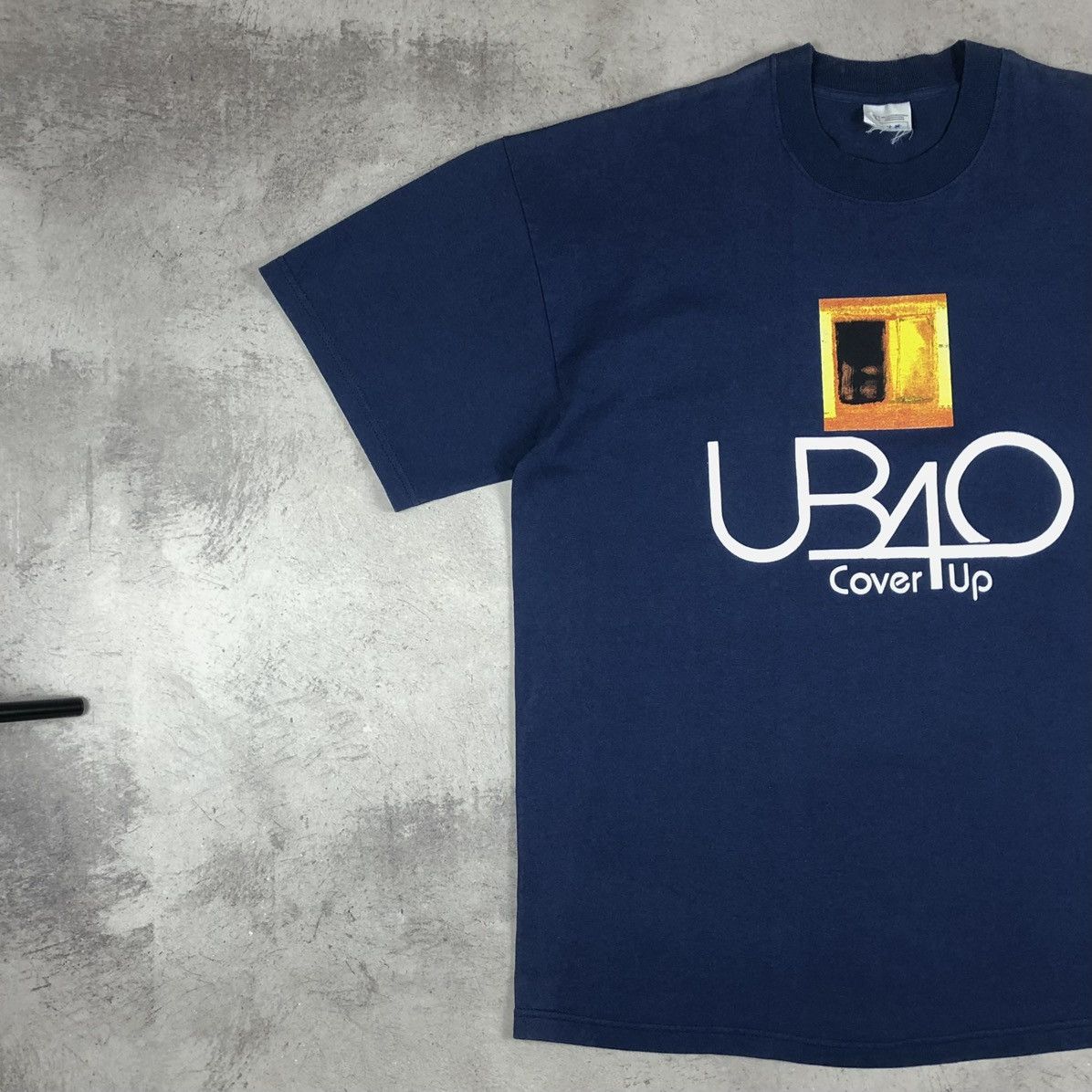 Band Tees 2001 UB40 Cover Up Tee Size US L / EU 52-54 / 3 - 7 Thumbnail