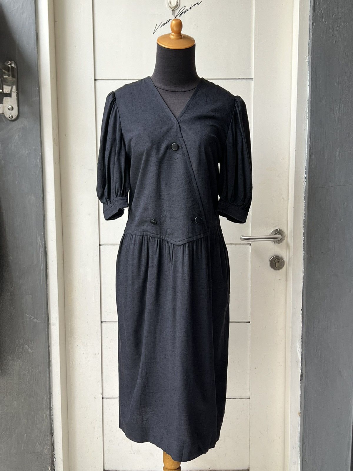 Givenchy Givenchy Hi Formal Midi Dress Size XS / US 0-2 / IT 36-38 - 6 Thumbnail