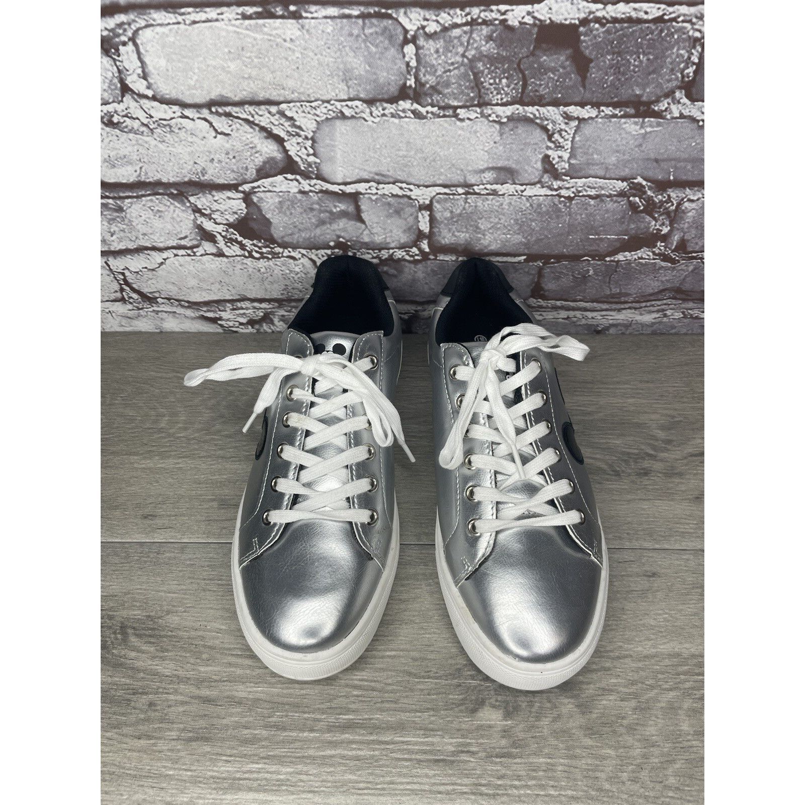 Disney Disney Mickey Mouse Silver Metallic Textile Lace Up Low Snea Size US 10 / IT 40 - 13 Thumbnail
