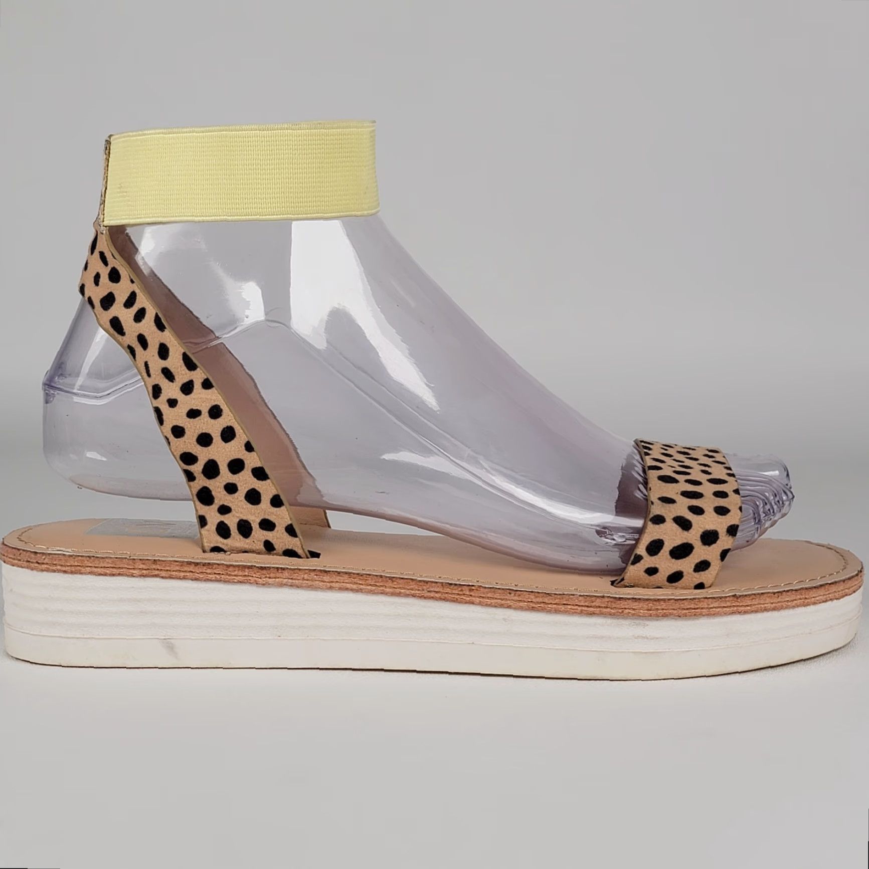 Dolce Vita DV Dolce Vita Hilfa Sandal Women 8.5 Casual Cheetah Strappy Pull On M Sandal Womens Size US 9 / IT 39 - 4 Thumbnail