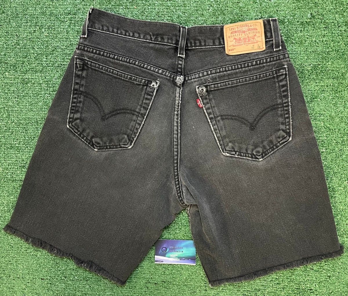 Levi's Vintage Levi 550 black Jean shorts Size US 30 / EU 46 - 2 Thumbnail