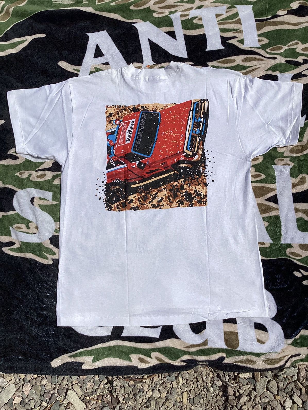 Marlboro Vintage 90s Marlboro adventure team off-roading truck SS TEE Size US XL / EU 56 / 4 - 1 Thumbnail