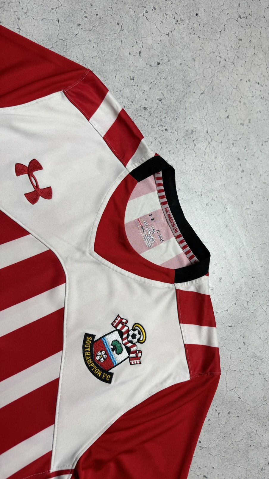 Under Armour Under Armour FC Southampton 2016/2017 Vintage Soccer Jersey Size US XL / EU 56 / 4 - 5 Thumbnail
