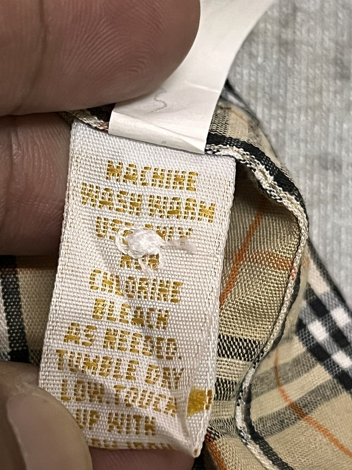 Burberry × Vintage Vintage 80s burberry nova check shirt Size US S / EU 44-46 / 1 - 4 Thumbnail