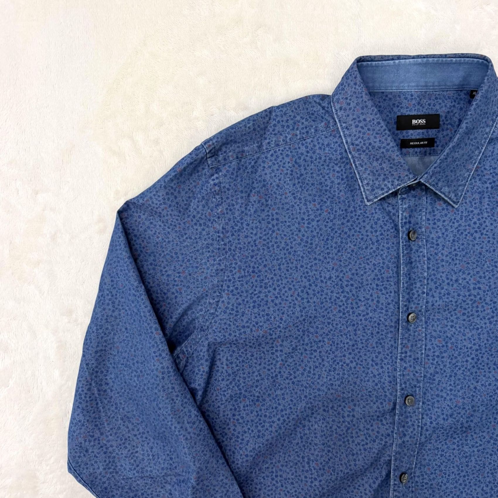 Hugo Boss VINTAGE None Hugo Boss Shirt Mens XL Blue Floral Chambray Regular Fit Button Up Size US XL / EU 56 / 4 - 7 Thumbnail