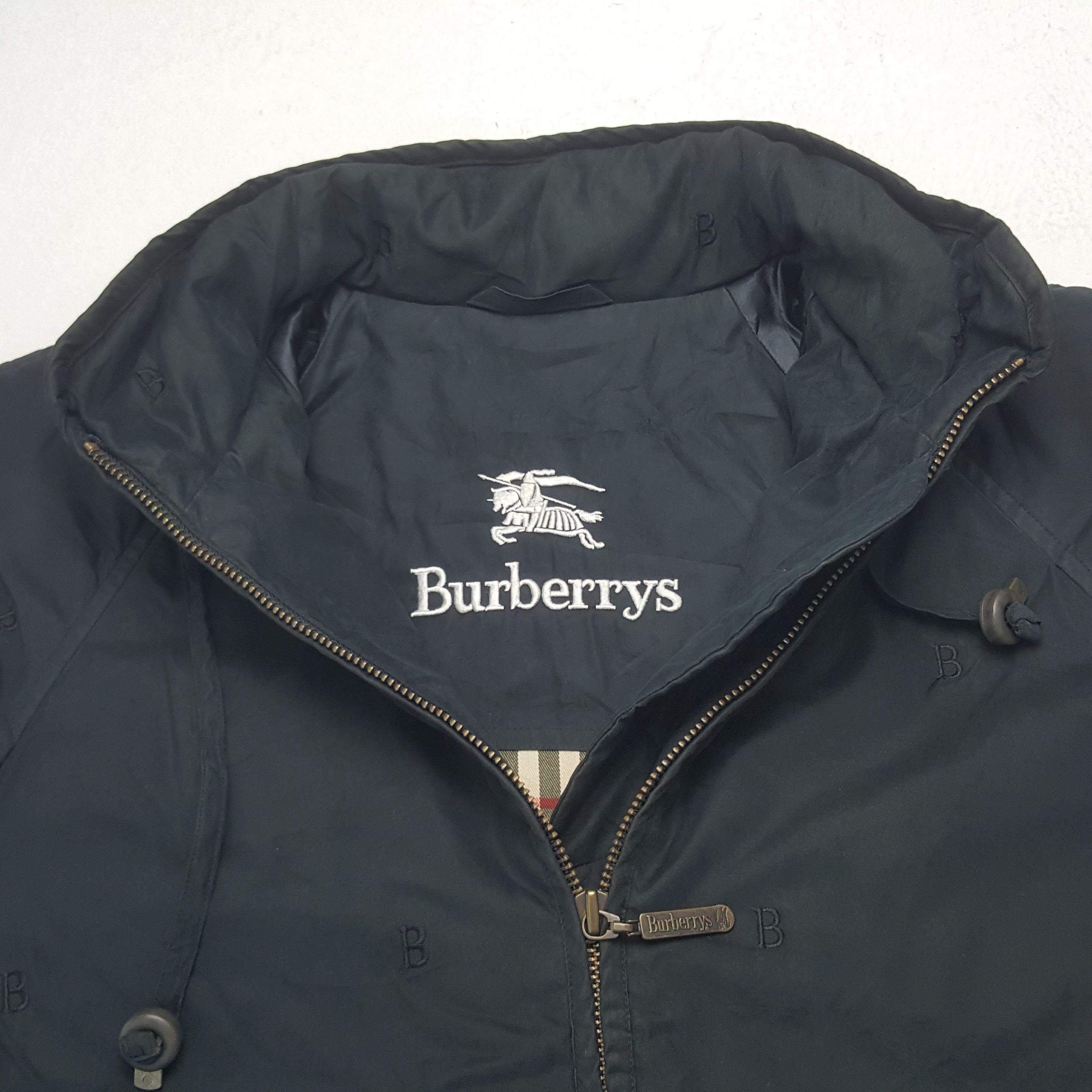 Burberry Vintage Burberrys Custom Spell Out Long Zipper Jacket Size US M / EU 48-50 / 2 - 5 Thumbnail