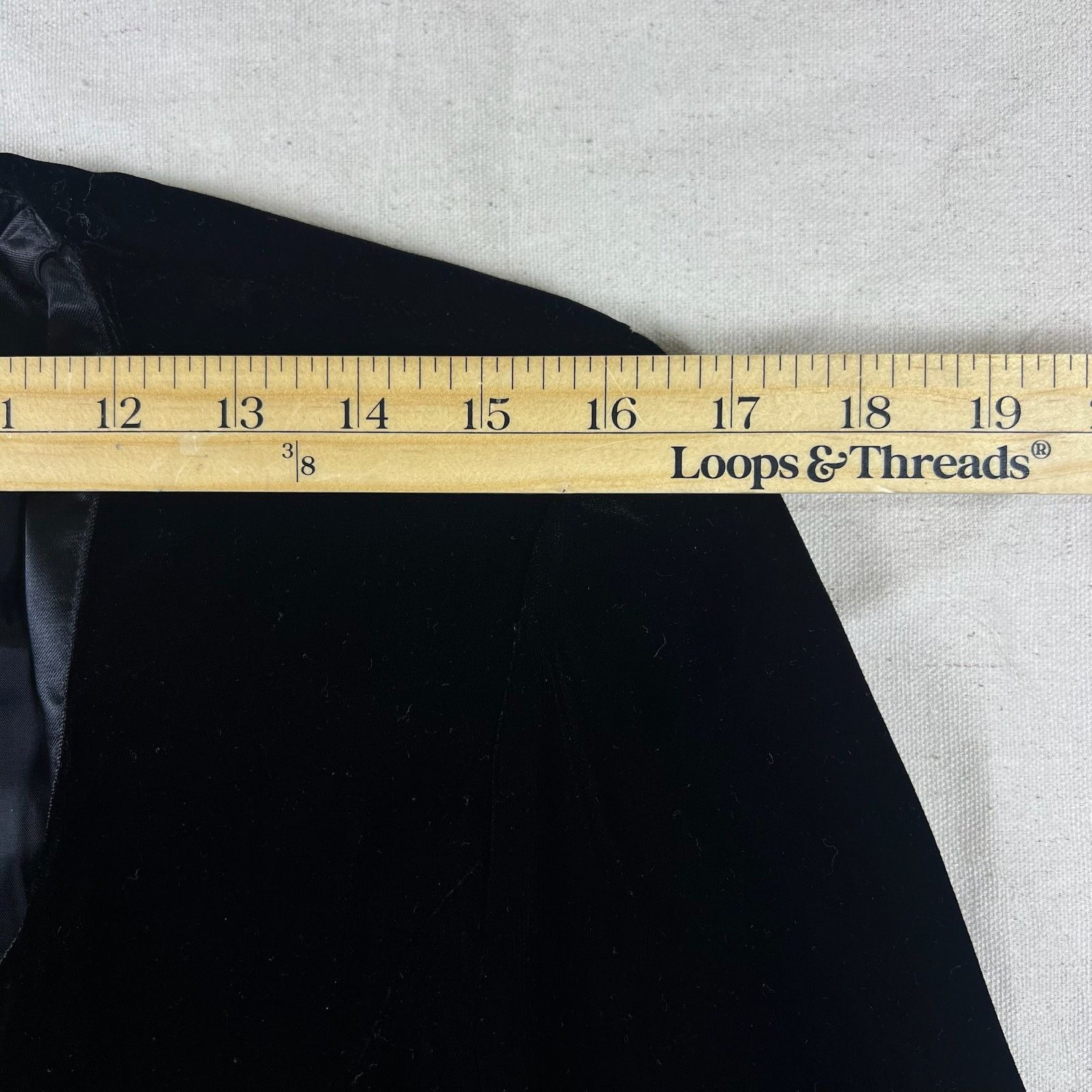 Anne Klein 1980s Velvet Little Black Dress 10 – Vintage Anne Klein II Size L / US 10 / IT 46 - 9 Thumbnail
