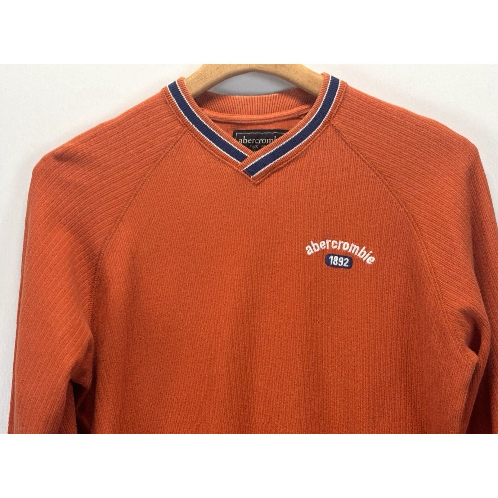 Abercrombie & Fitch VINTAGE Abercrombie & Fitch Ribbed Long Sleeve V-Neck Shirt Adult Extra Large Orange Cotton 90s Mens Size US XL / EU 56 / 4 - 2 Thumbnail