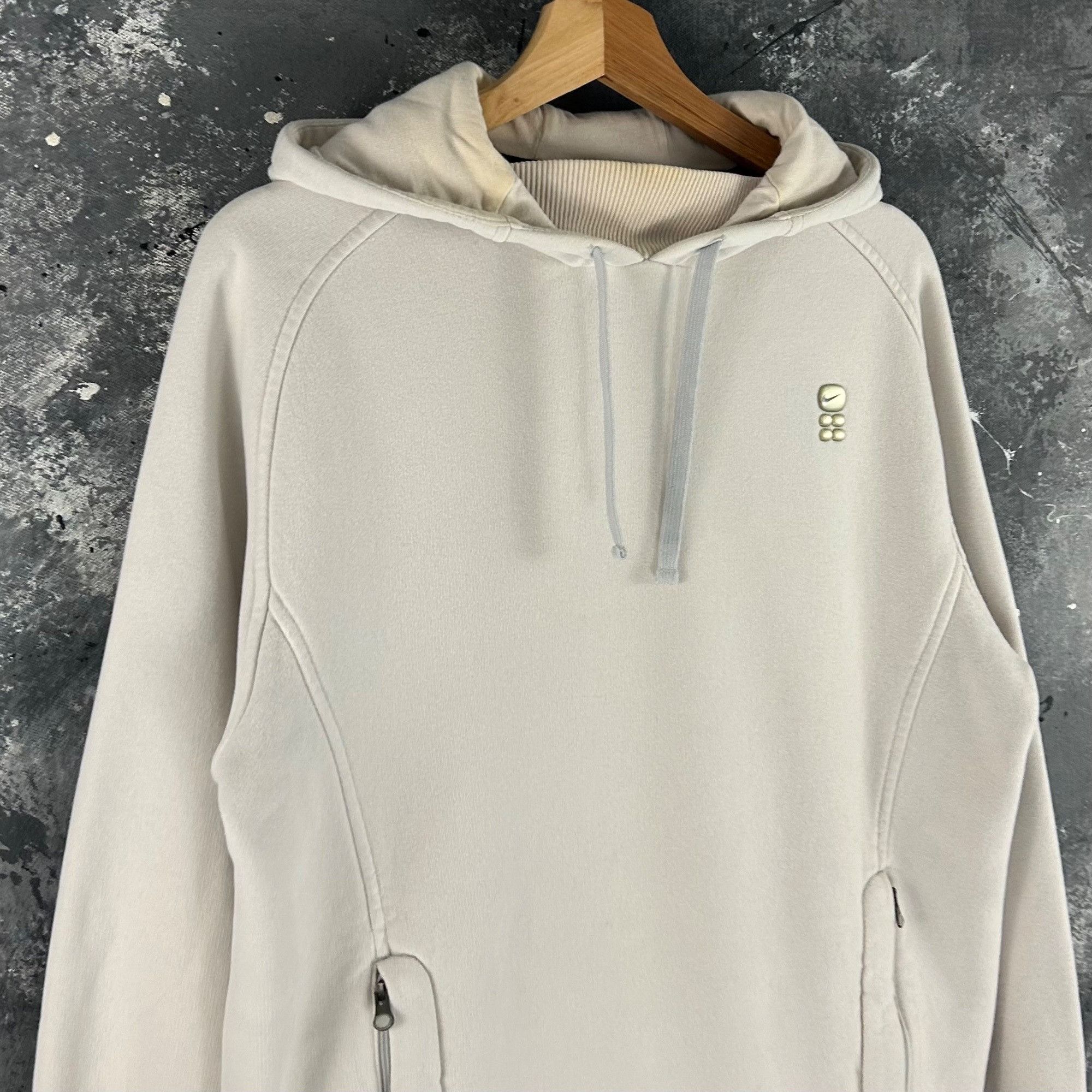 Nike Vintage 2000’s Nike deluxe hoodie Size US M / EU 48-50 / 2 - 2 Thumbnail