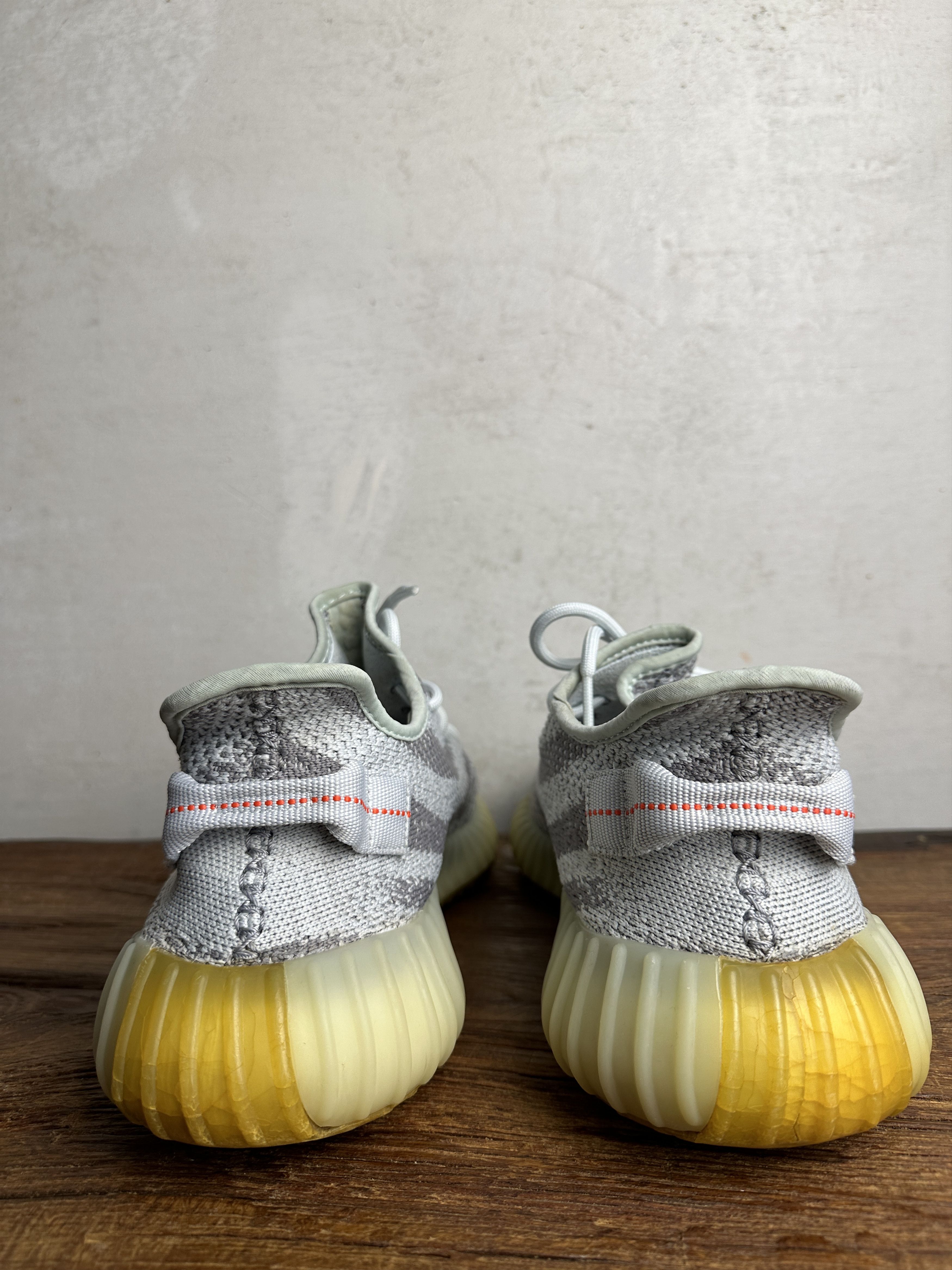 Adidas Adidas Yeezy Boost 350 V2 Blue Tint Size US 11.5 / EU 44-45 - 4 Thumbnail