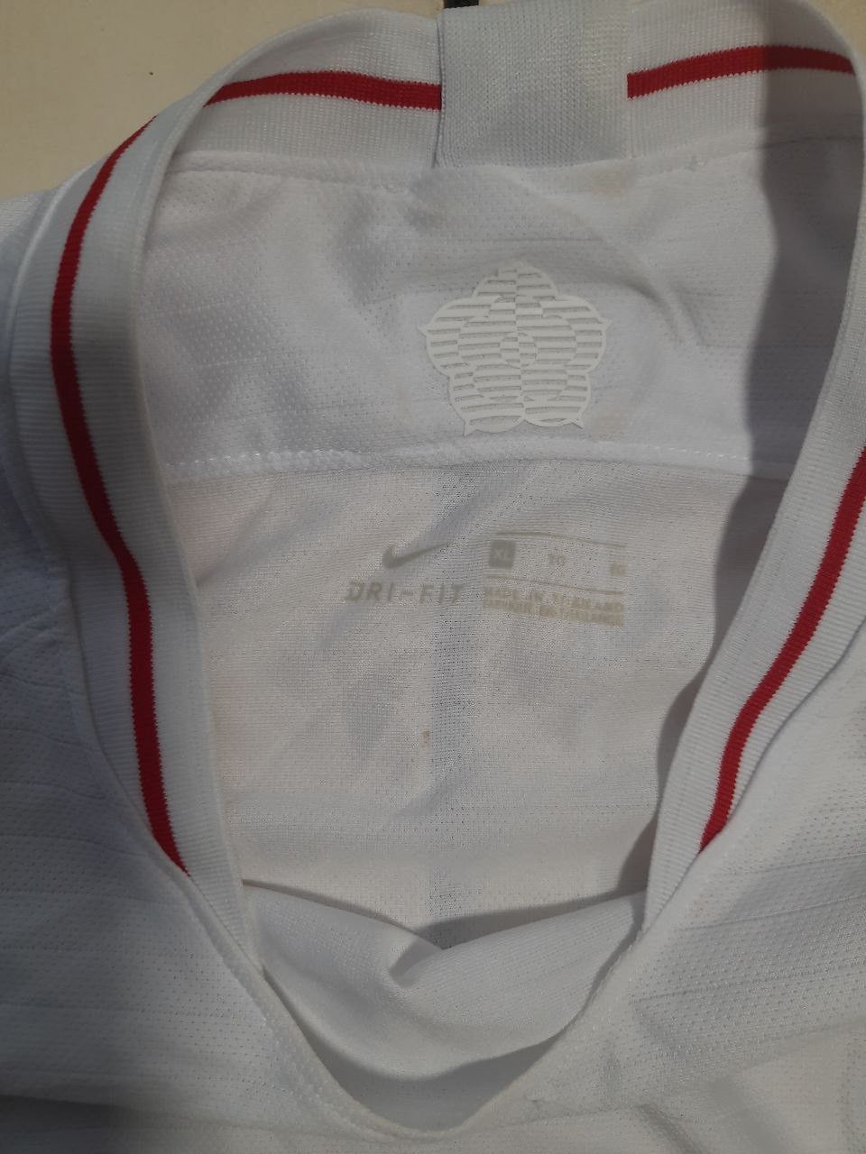 Nike Nike England Jersey 2018 Size US L / EU 52-54 / 3 - 7 Thumbnail
