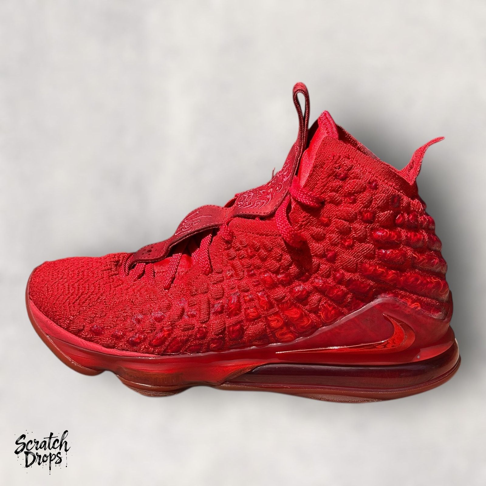 Nike Nike LeBron XVII Red Carpet University Red 10.5 Basketball Size US 10.5 / EU 43-44 - 10 Thumbnail