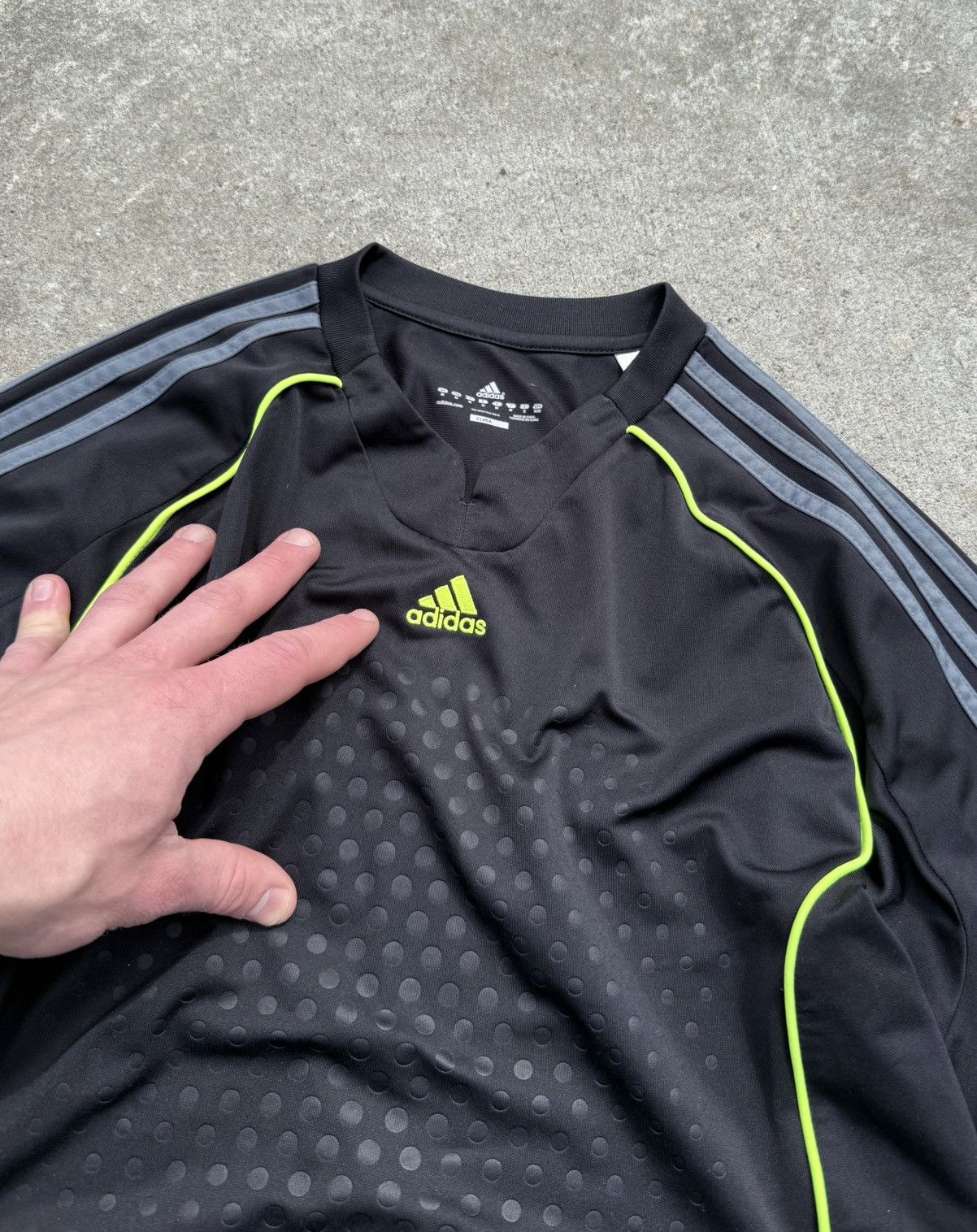 Other Vintage Adidas y2k rare sportswear streetwear t-shirt Size US M / EU 48-50 / 2 - 10 Thumbnail